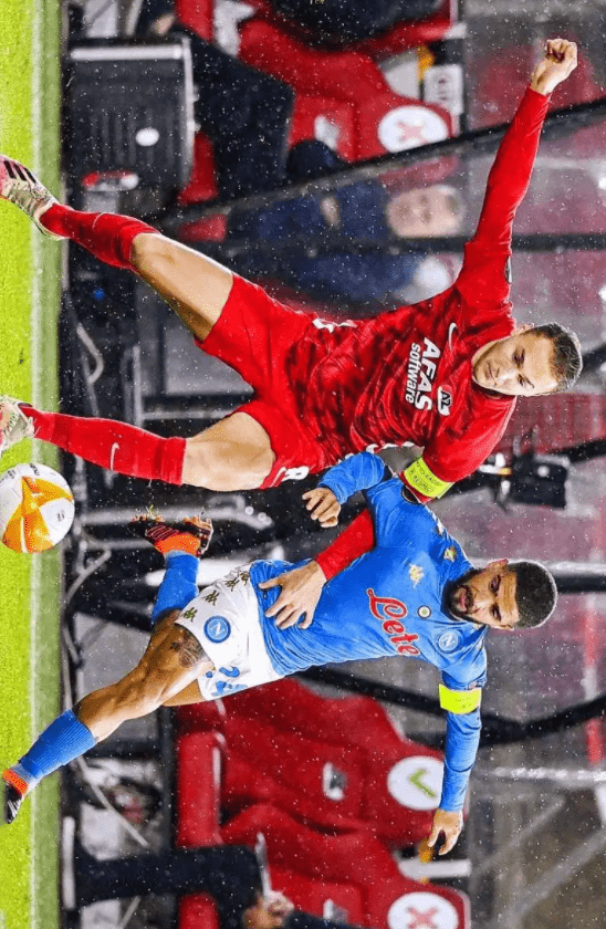 的射门打破 的射门打破